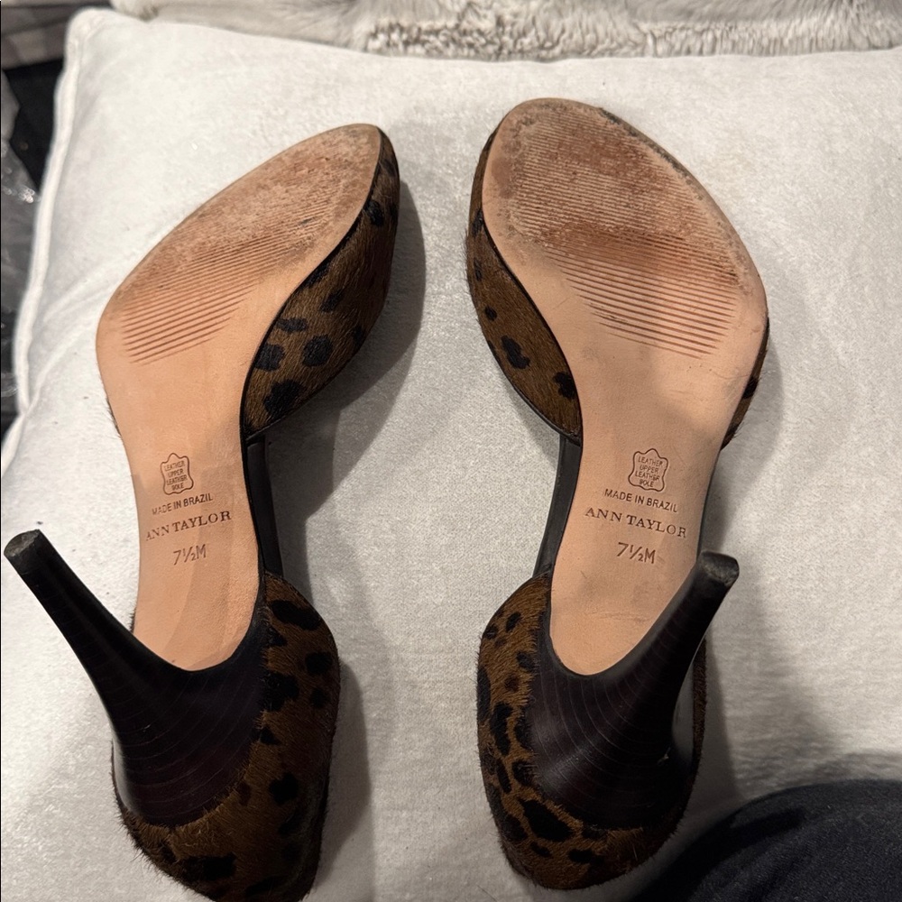 Ann Taylor Leopard Print Peep Toe Heels 7.5M - Picture 7 of 7